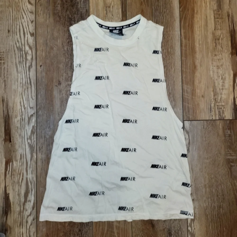 Nike Air logo muscle tank - Picture 1 of 5